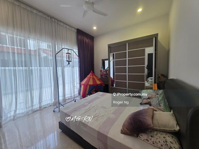 Bungalow House for Sale in Setia Eco Park, Setia Alam by Roger Ng - Bedroom - iProperty.com.my
