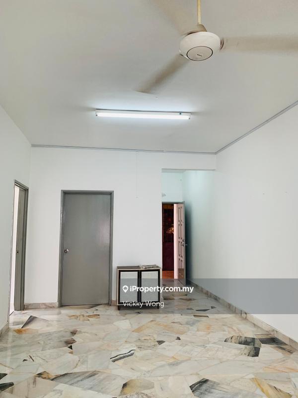 Pangsapuri untuk Disewa di Metro Villa oleh Vickky Wong - iProperty.com.my