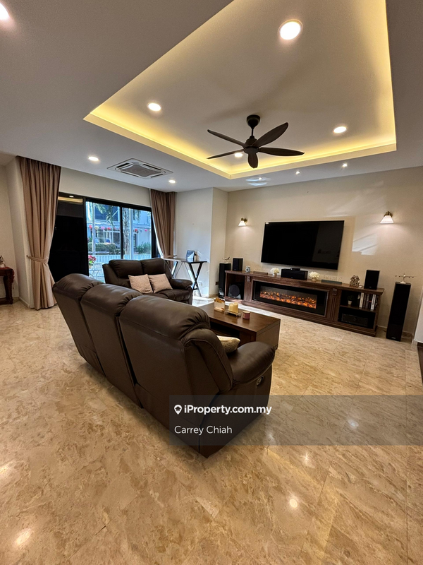 Semi-Detached House for Sale in Lake Edge, Puchong by Carrey Chiah - iProperty.com.my