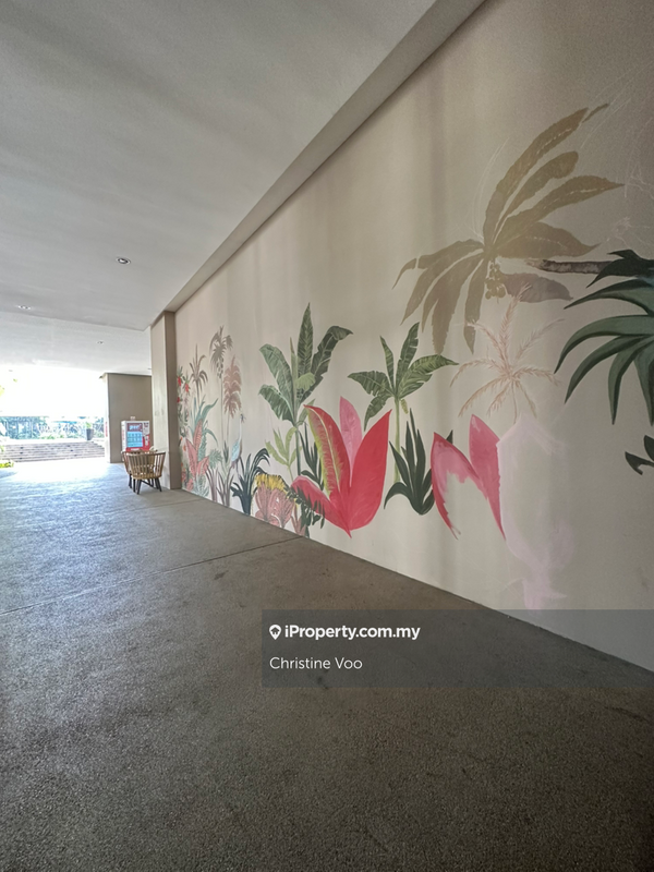 For Rent - 6 CapSquare