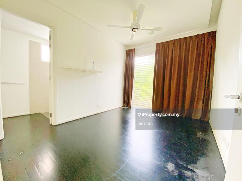 Bungalow House for Sale in Seri Pilmoor, Ara Damansara by Ken Tan - iProperty.com.my