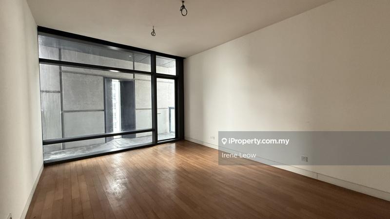 For Sale - Condominium @ The Troika