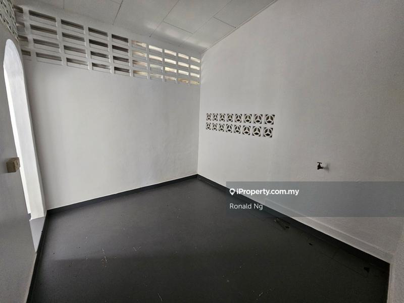 Semi-Detached House for Sale in Jalan Bintang, Tanjung Tokong by Ronald Ng - iProperty.com.my