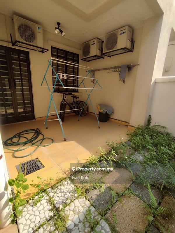 Rumah Berangkai 2 Tingkat untuk Dijual di Bukit Jelutong, Shah Alam oleh Ivan Kok - iProperty.com.my