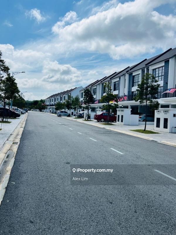 Rumah Bandar untuk Dijual di Bandar Sunsuria, Sepang oleh Alex Lim - iProperty.com.my