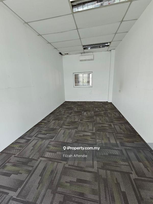 Kilang Terpisah untuk Dijual di Bandar Pinggiran Subang, Shah Alam oleh Filzah Affendie - iProperty.com.my