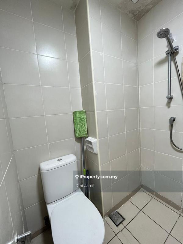 Service Residence for Sale in Suria Jelutong by Dini Jamil - iProperty.com.my