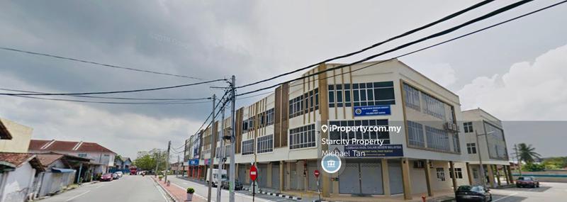 For Sale - Pusat Perniagaan Parit Buntar | CORNER SHOP LOT | FOR SALE