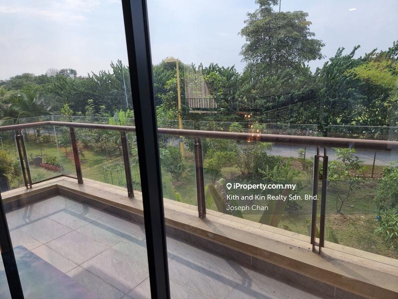 Rumah Teres 3-Tingkat untuk Dijual di Laman Glenmarie, Shah Alam oleh Joseph Chan - iProperty.com.my