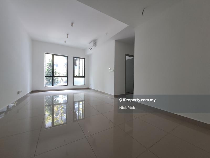 For Sale - Utropolis Urbano