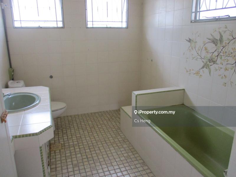 Bungalow House for Sale in Bukit Bandaraya, Bangsar by Cs Heng - iProperty.com.my