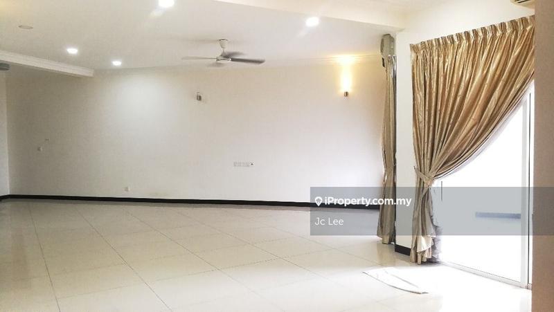 For Sale - 9 Bukit Utama Condominium