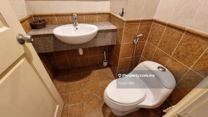 For Sale - La Grande Kiara