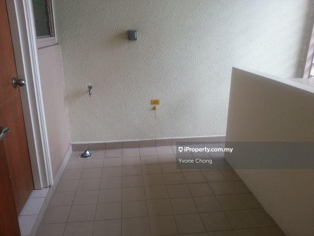 Kondominium untuk Dijual di Hampshire Park Condominium oleh Yvone Chong - iProperty.com.my