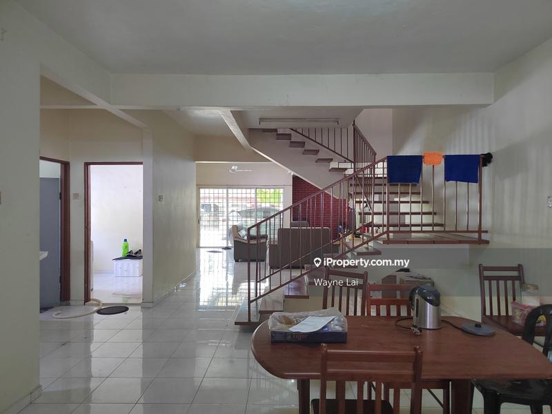Rumah Berkembar untuk Dijual di Taman Gemas Jaya, Gemas oleh Wayne Lai - iProperty.com.my