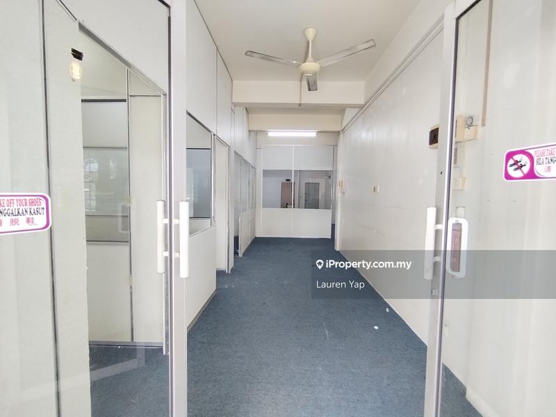 For Rent - Facing Main Road Shop Lot Klebang Kecil