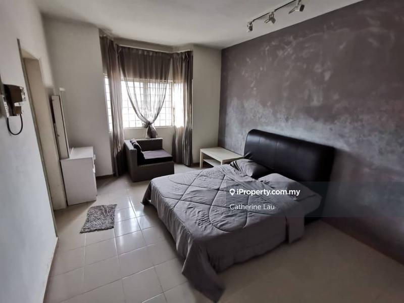 For Rent - Endah Regal Condominium