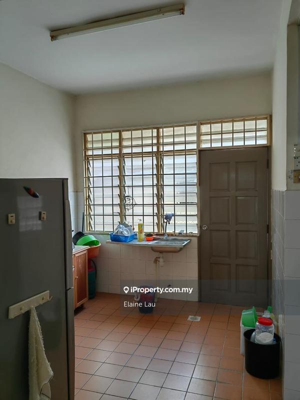 Rumah Berangkai 2 Tingkat untuk Dijual di Saujana Puchong, Puchong oleh Elaine Lau - iProperty.com.my