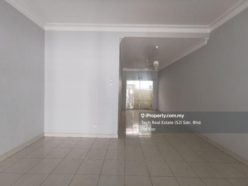 2.5-storey Terraced House for Sale in Kota Kemuning, Shah Alam by Pat Yap - iProperty.com.my