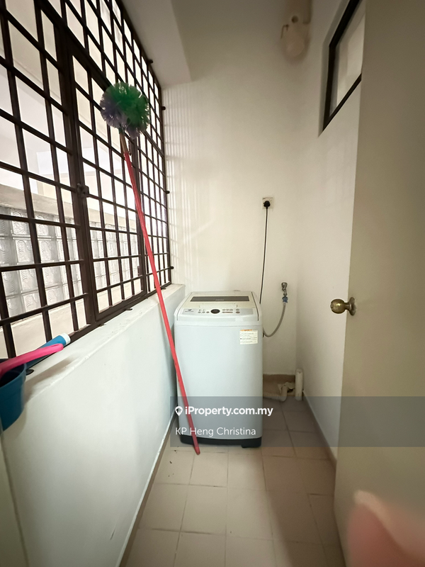 Condominium for Sale in Cheng Heights by KP Heng Christina - iProperty.com.my
