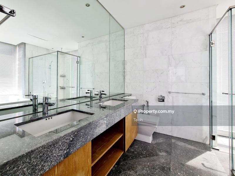 For Rent - One Menerung