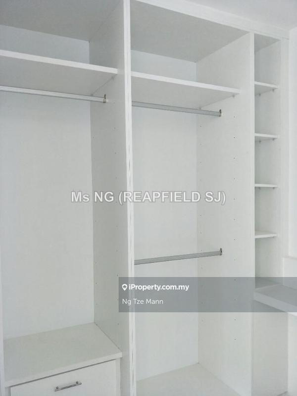 Condominium for Sale in Lakefront Residence by Ng Tze Mann - iProperty.com.my