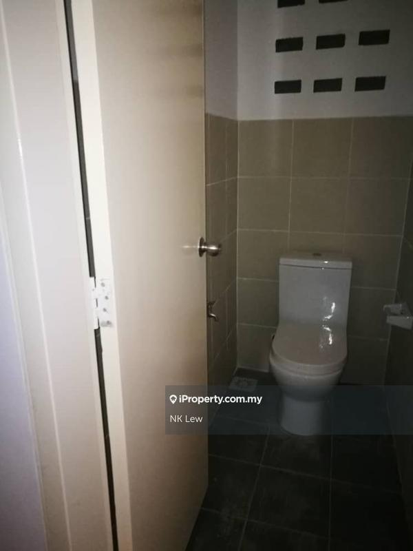 Kedai untuk Disewa di Taman Bukit Serdang, Seri Kembangan oleh NK Lew - iProperty.com.my