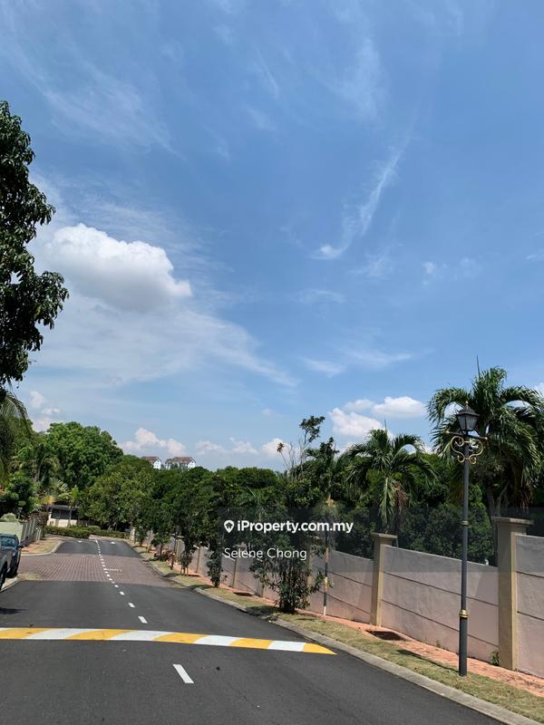 Bungalow House for Sale in Sungai Long, Bandar Sungai Long by Selene Chong - iProperty.com.my