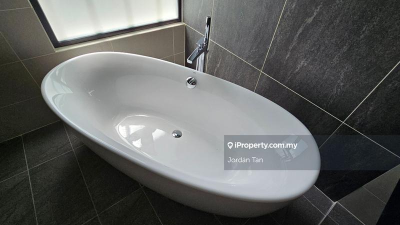 For Sale - Alstonia Hilltop Homes @ BRP