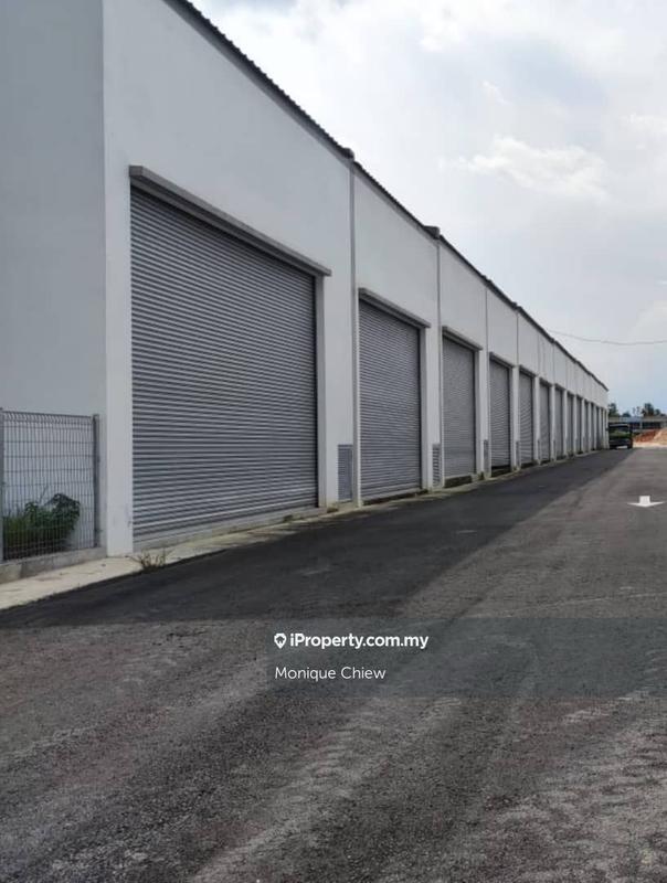Kilang Teres untuk Dijual di Taman Anugerah Suria Sg Choh, Bukit Beruntung, Rawang oleh Monique Chiew - iProperty.com.my