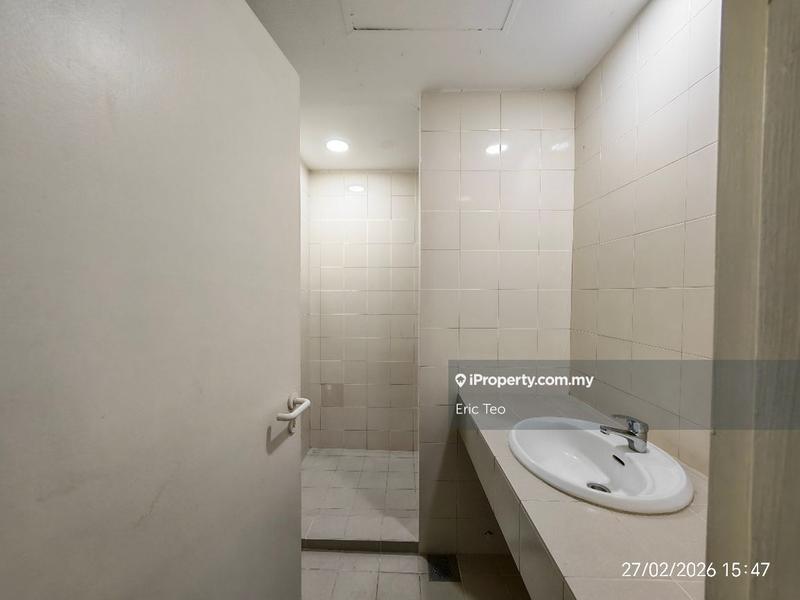 Kondominium untuk Dijual di Desa Damansara oleh Eric Teo - iProperty.com.my