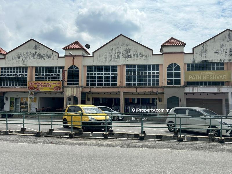 For Sale - 2 storey Shop Lot for sale (777美食中心同排 Sitiawan)