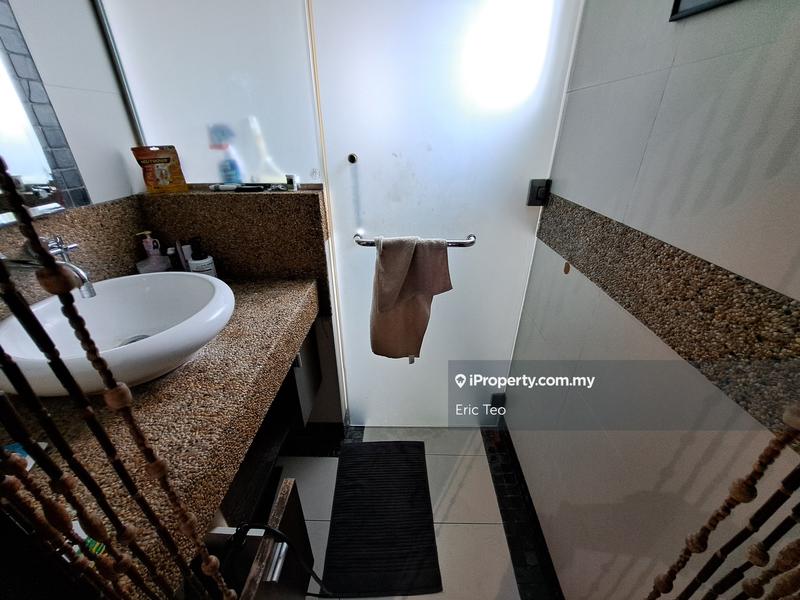 Condominium for Sale in Cameron Towers by Eric Teo - iProperty.com.my