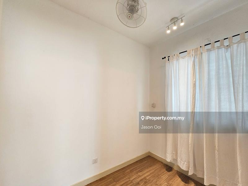 Service Residence for Sale in Putra Residence by Jason Ooi - iProperty.com.my