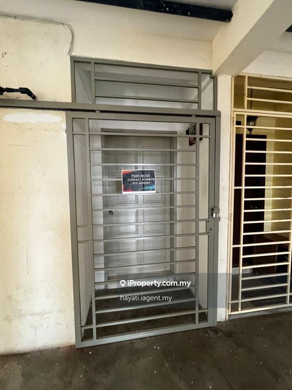 Condominium for Sale in Pangsapuri Saujana Gombak by hayati.iagent.my - iProperty.com.my