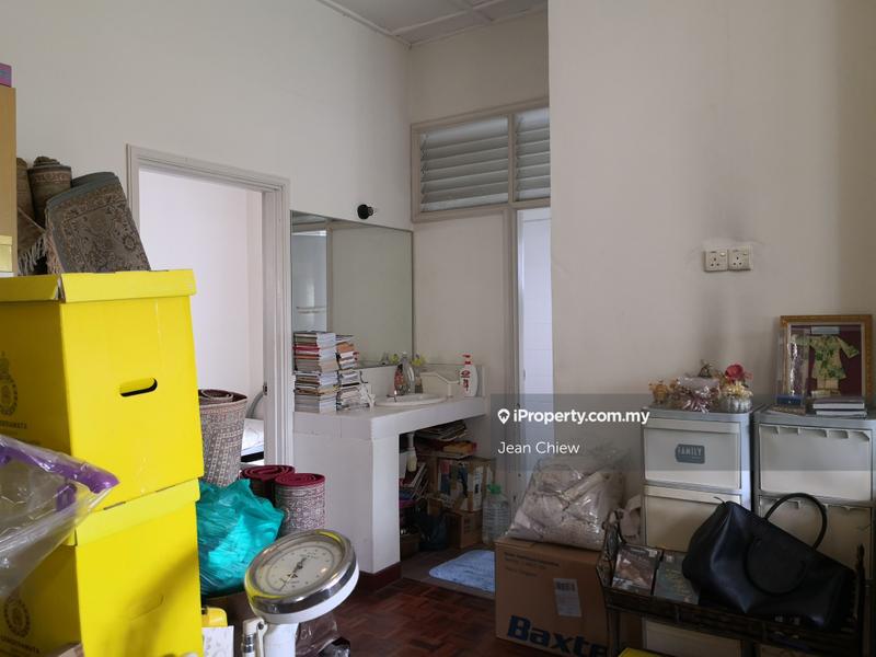 Bungalow House for Sale in Ukay Heights, Ampang by Jean Chiew - iProperty.com.my