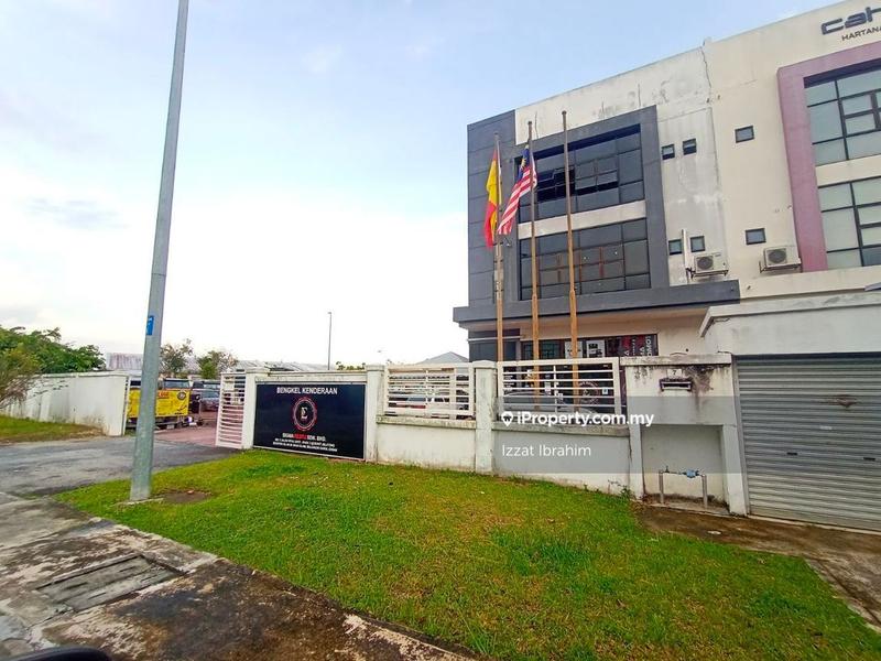 Semi-D Factory for Sale in Bukit Jelutong, Shah Alam by Izzat Ibrahim - iProperty.com.my