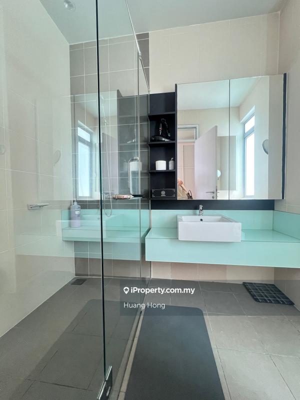 Rumah Berangkai 3 Tingkat untuk Dijual di Schubert, Symphony Hills, Cyberjaya oleh Huang Hong - iProperty.com.my