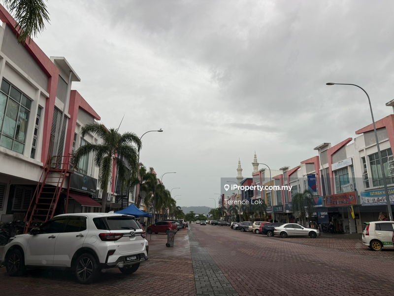 Shop-Office for Sale in Sendayan,metro park, Bandar Sri Sendayan by Terence Lok - iProperty.com.my
