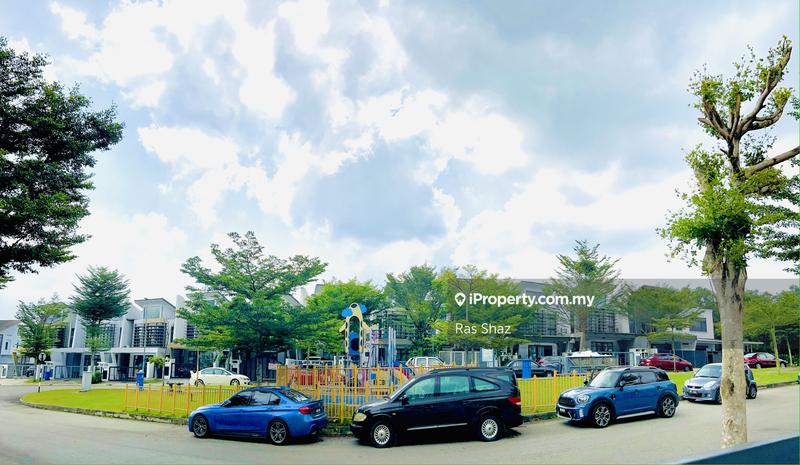 3-storey Terraced House for Sale in Laman Glenmarie, Shah Alam by Ras Shaz - iProperty.com.my