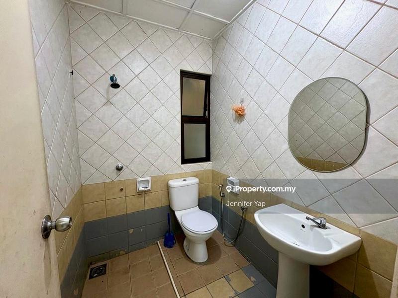 Condominium for Sale in Armanee by Jennifer Yap - iProperty.com.my