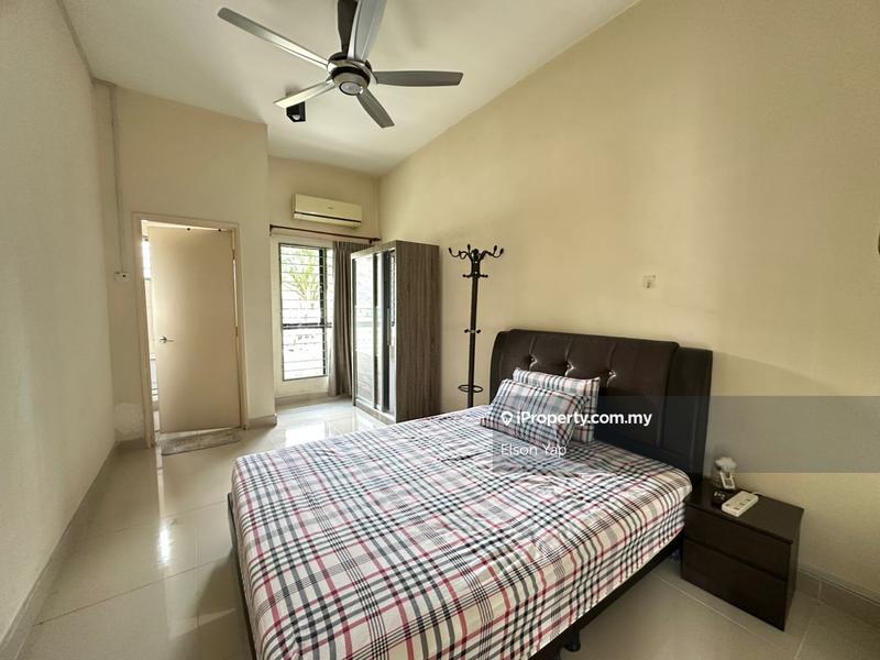 Rumah Teres 2.5-Tingkat untuk Dijual di Sutera Damansara, Damansara Damai oleh Elson Yap - iProperty.com.my