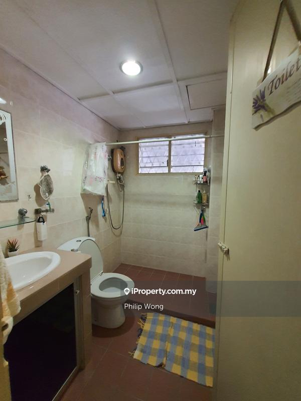 2-storey Terraced House for Sale in Taman Bukit Serdang, Seri Kembangan by Philip Wong - iProperty.com.my