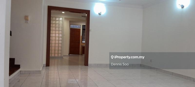 Rumah Berangkai 2.5 Tingkat untuk Dijual di Bandar Utama 10, Bandar Utama oleh Dennis Soo - iProperty.com.my