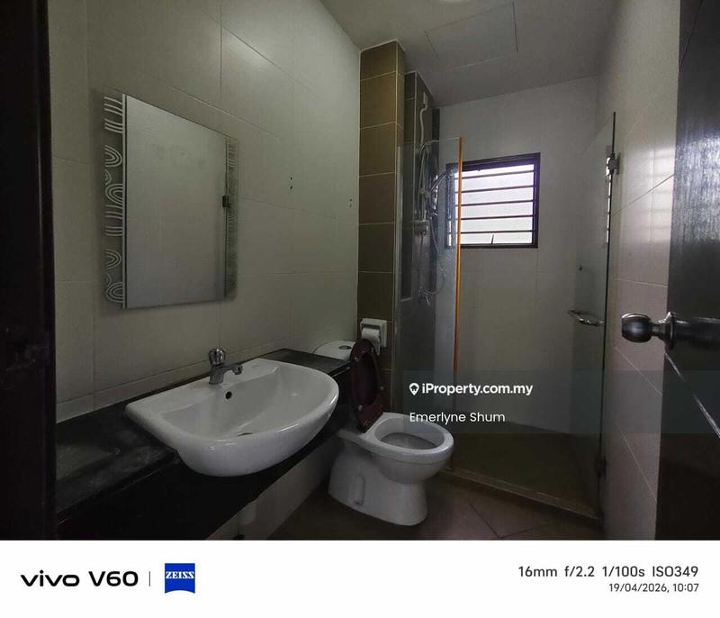 Apartment for Sale in Desa Idaman Residences by Emerlyne Shum - Bathroom - iProperty.com.my