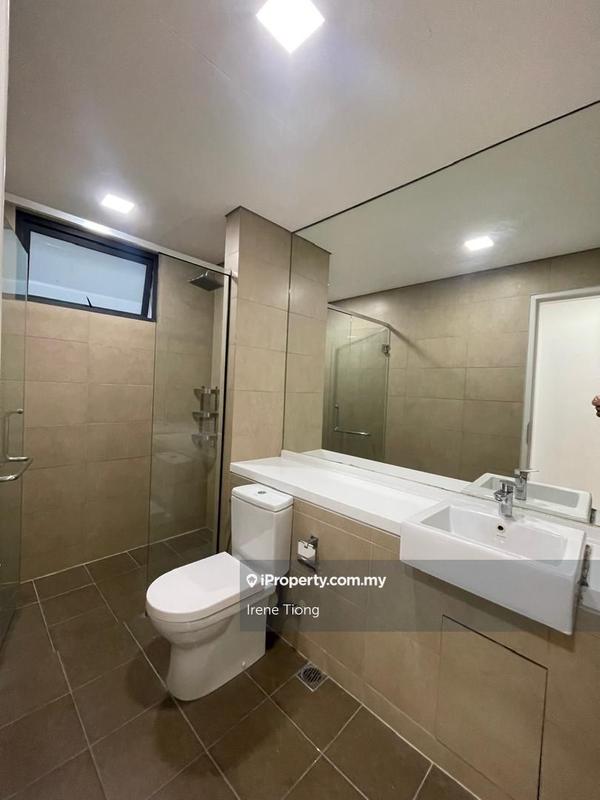Kediaman Servis untuk Dijual di Radia Residences oleh Irene Tiong - iProperty.com.my