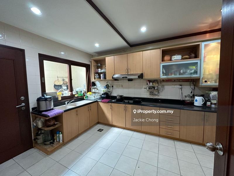 Rumah Berkembar untuk Dijual di Happy Garden, Kuchai Lama oleh Jackie Chong - iProperty.com.my