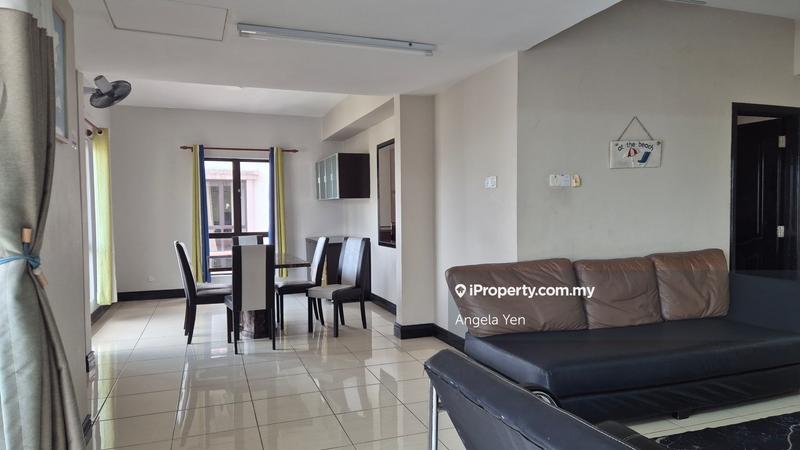Condominium for Sale in Marina Court Resort Condominium by Angela Yen - iProperty.com.my