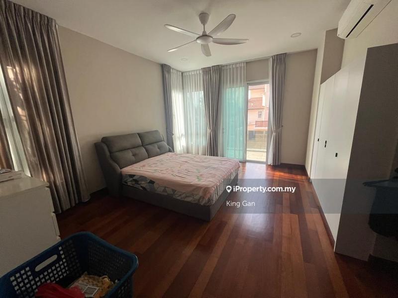 Rumah Berkembar untuk Dijual di Suria Residence, Cheras oleh King Gan - iProperty.com.my