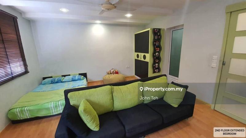 3-storey Terraced House for Sale in Bayan Lepas, Sungai Ara by John Teh - iProperty.com.my